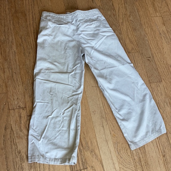 Express women’s Capris cropped pants - Picture 9 of 16